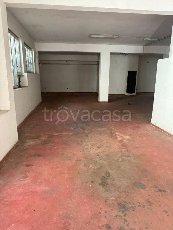 locale di sgombero in vendita a Roma in zona Monte Sacro/Talenti