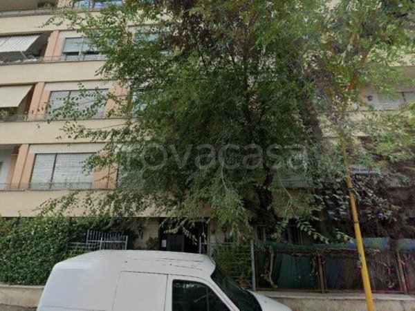 appartamento in vendita a Roma in zona Della Vittoria