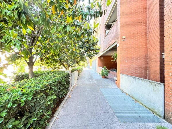 appartamento in vendita a Roma in zona Colle del Sole