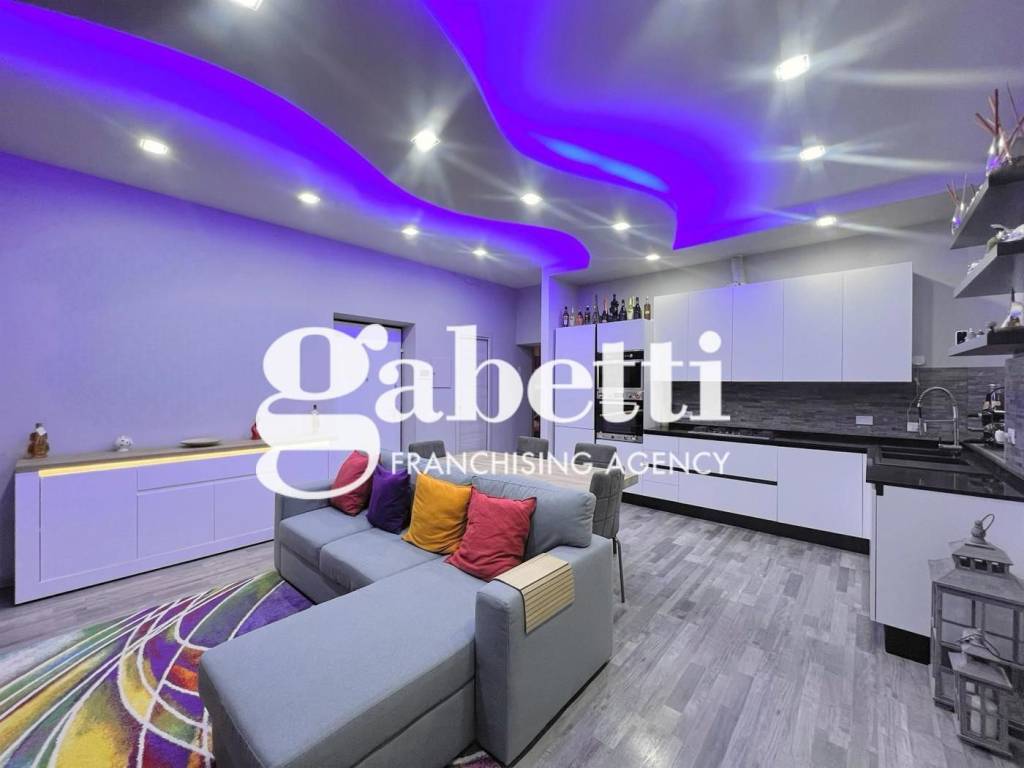 appartamento in vendita a Roma in zona Prenestino-Centocelle