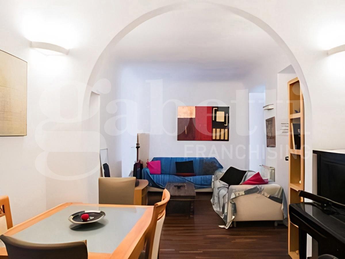 appartamento in vendita a Roma in zona Esquilino