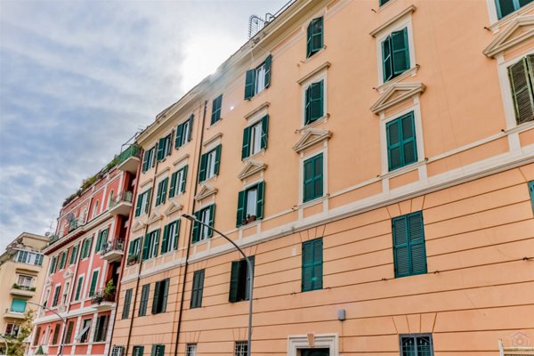 appartamento in vendita a Roma in zona Tuscolano