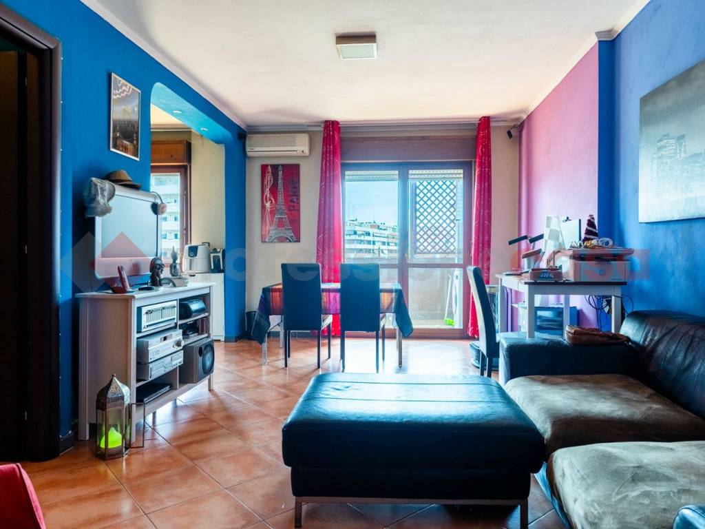appartamento in vendita a Roma in zona Prenestino-Labicano