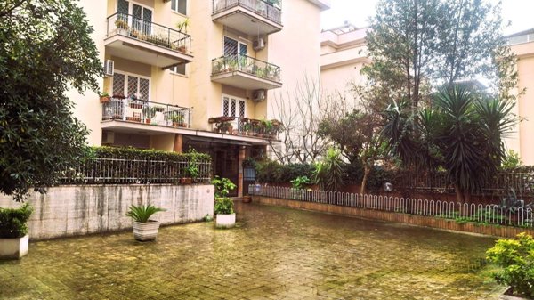 appartamento in vendita a Roma in zona Torre Maura