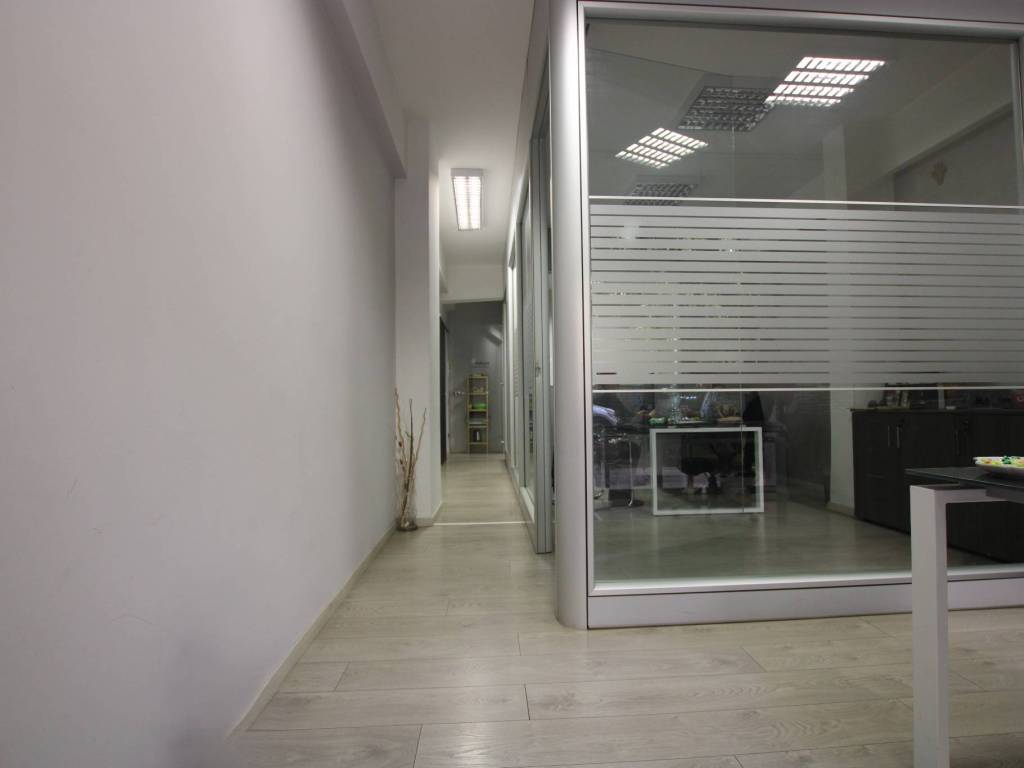 negozio in vendita a Roma in zona Gianicolense