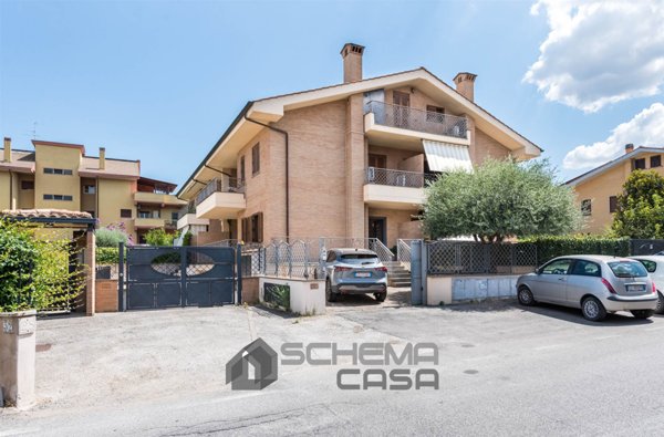 villa in vendita a Roma in zona Casal Morena