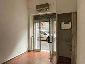 negozio in vendita a Roma in zona Tiburtino