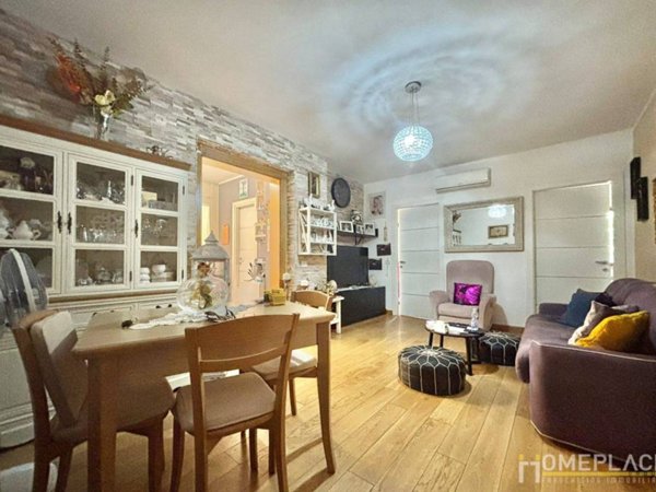 appartamento in vendita a Roma in zona Lunghezza