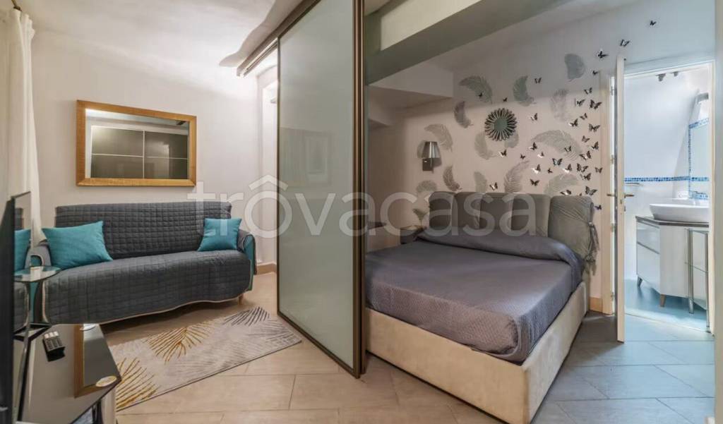 appartamento in vendita a Roma in zona Rione Monti/Campitelli