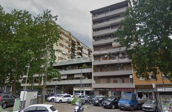 appartamento in vendita a Roma in zona Prenestino-Labicano