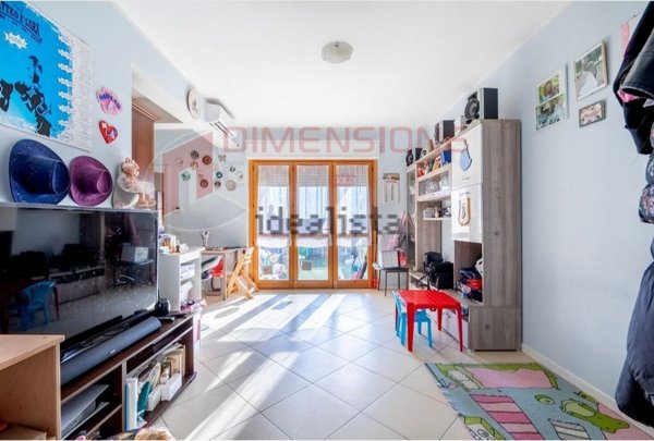 appartamento in vendita a Roma in zona Lunghezza