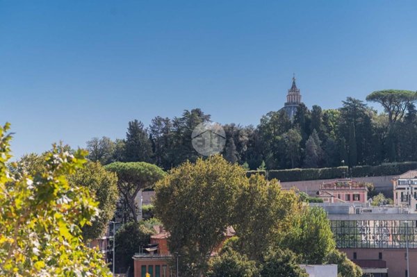 appartamento in vendita a Roma in zona Centro Storico
