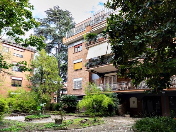 appartamento in vendita a Roma in zona Monte Sacro/Talenti