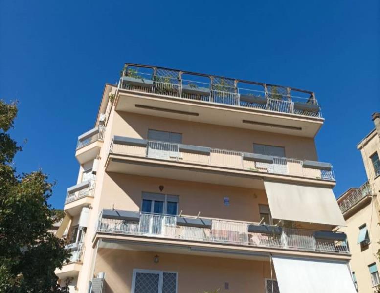 appartamento in vendita a Roma in zona Gianicolense