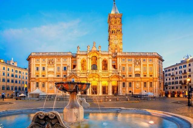 negozio in vendita a Roma in zona Rione Monti/Campitelli