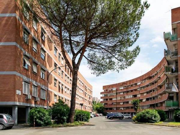 appartamento in vendita a Roma in zona Torrino