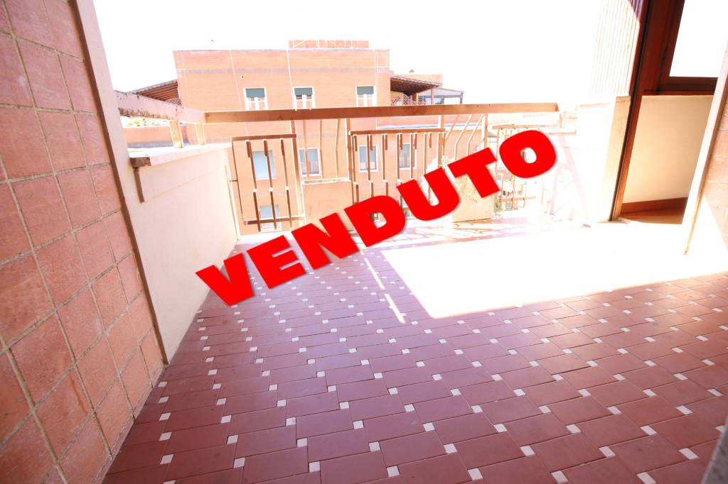 appartamento in vendita a Roma in zona Ostia