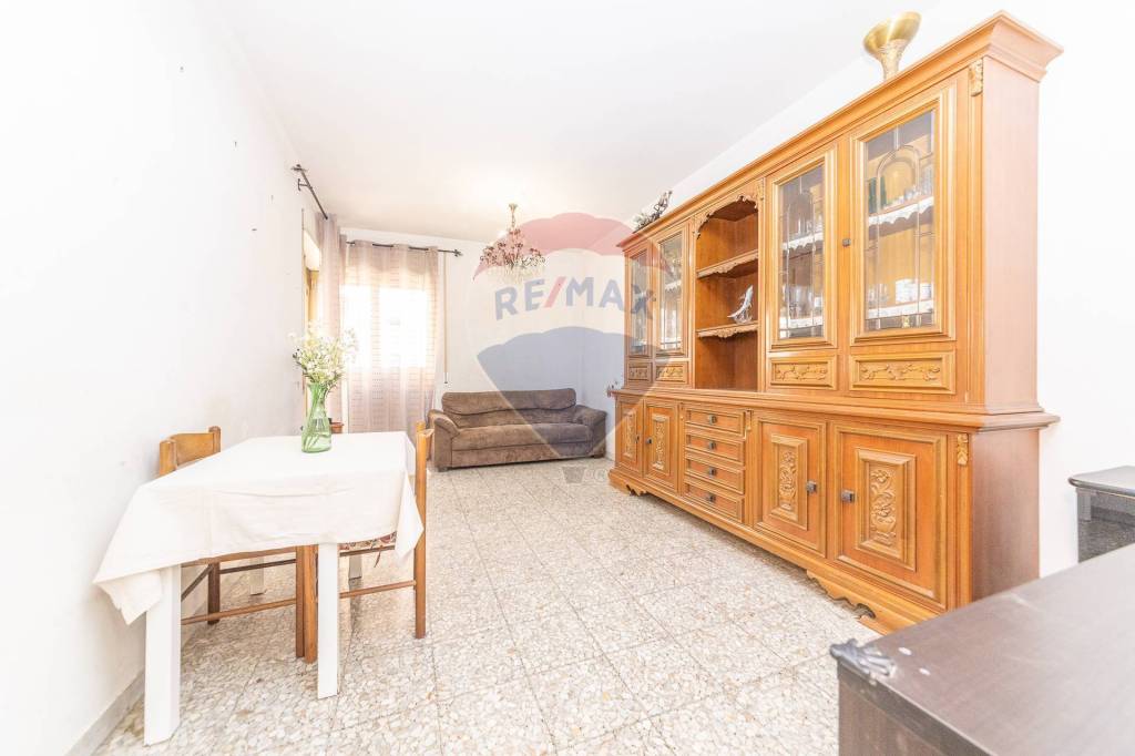 appartamento in vendita a Roma in zona Spinaceto