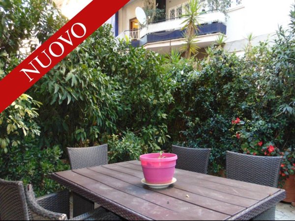 appartamento in vendita a Roma in zona Tor di Quinto