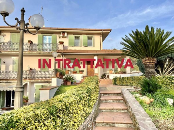 casa indipendente in vendita a Roma in zona Trigoria