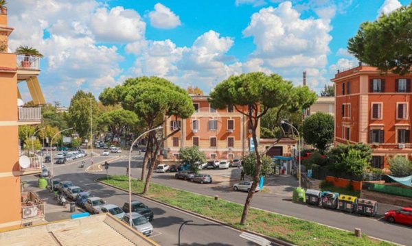 appartamento in vendita a Roma in zona Gianicolense