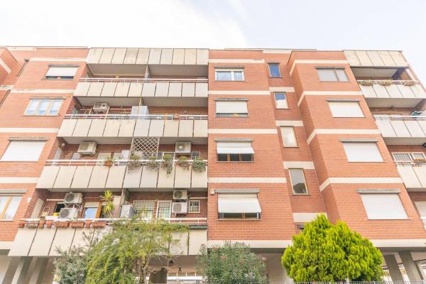 appartamento in vendita a Roma in zona Appio Latino