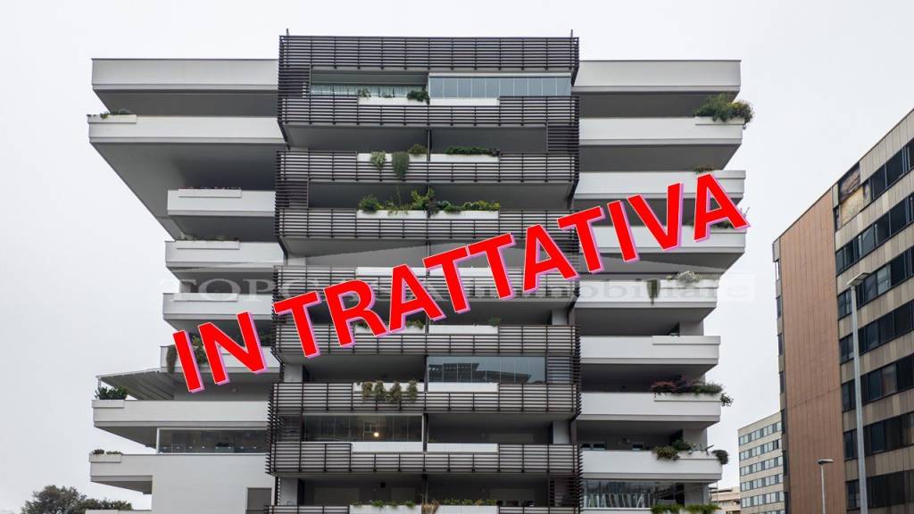 appartamento in vendita a Roma in zona Appio Latino