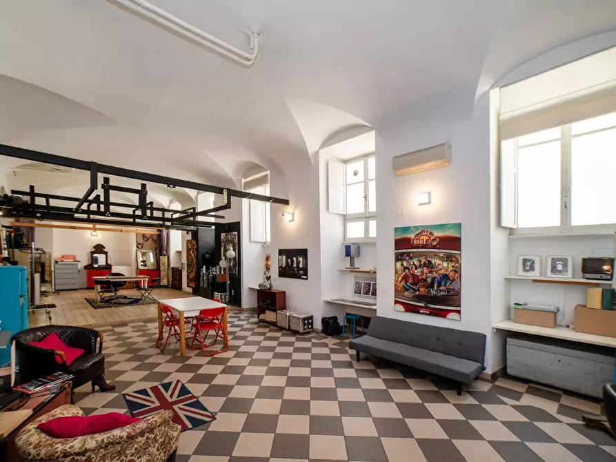 appartamento in vendita a Roma in zona Appio Latino