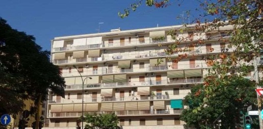 appartamento in vendita a Roma in zona Ostiense