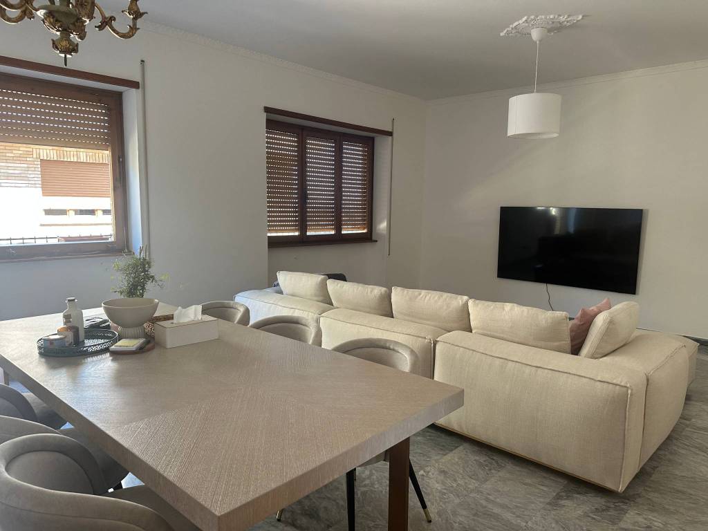 appartamento in vendita a Roma in zona Tor di Quinto