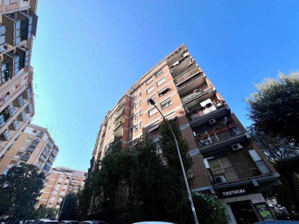 appartamento in vendita a Roma in zona Gianicolense