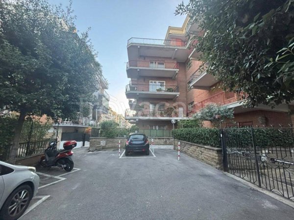 appartamento in vendita a Roma in zona Primavalle