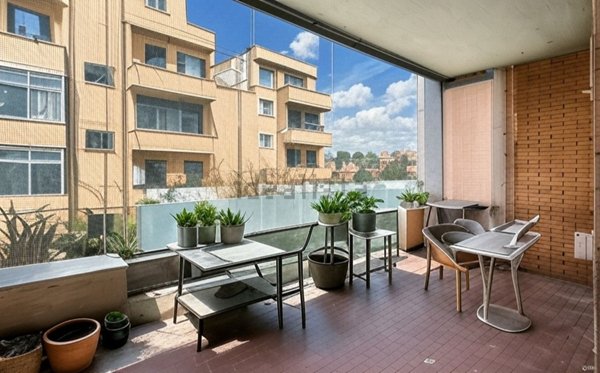 appartamento in vendita a Roma in zona Tuscolano