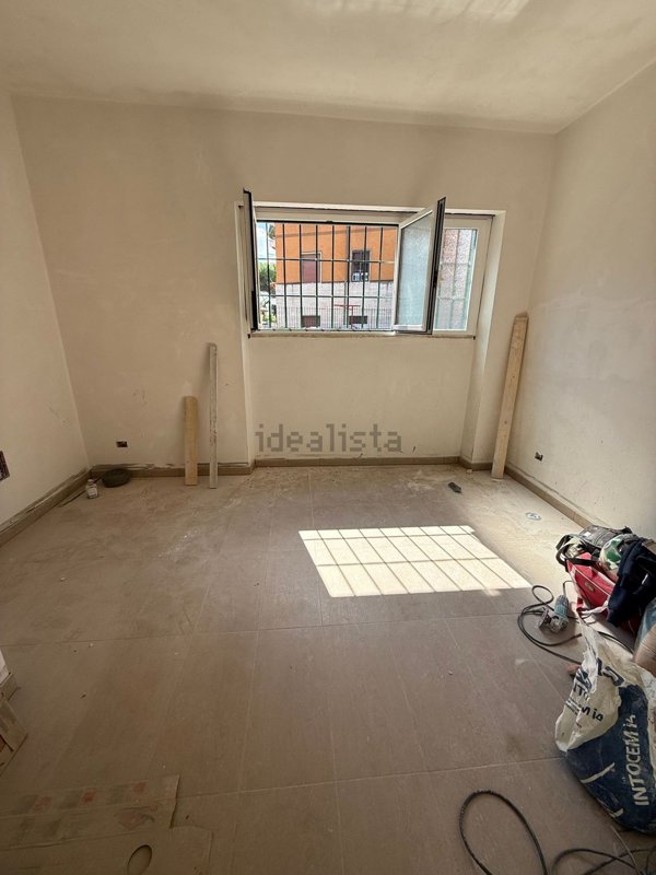 appartamento in vendita a Roma in zona Prenestino-Centocelle