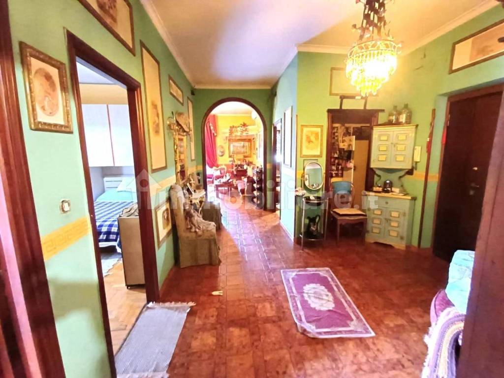 appartamento in vendita a Roma in zona Torre Angela