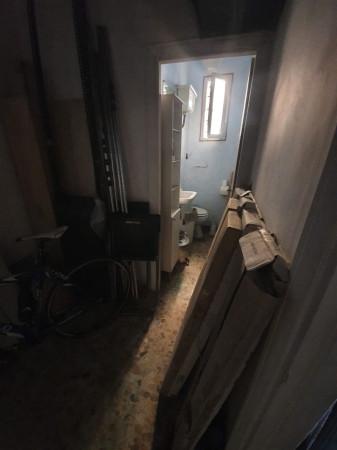 negozio in vendita a Roma in zona Gianicolense