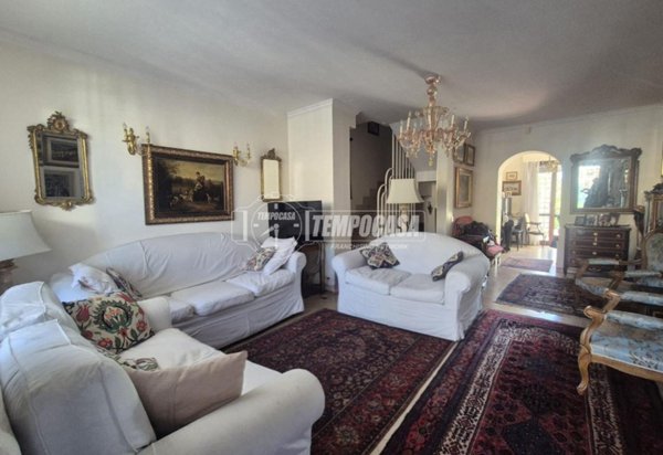 casa indipendente in vendita a Roma in zona Ottavia