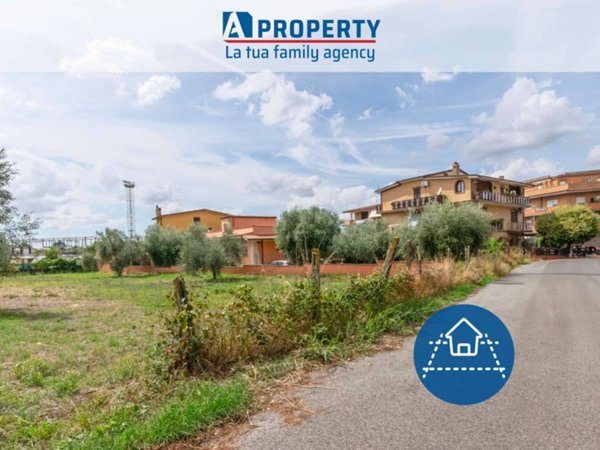 terreno agricolo in vendita a Roma in zona Case Rosse
