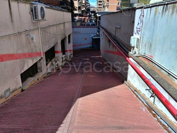 appartamento in vendita a Roma in zona Appio Claudio