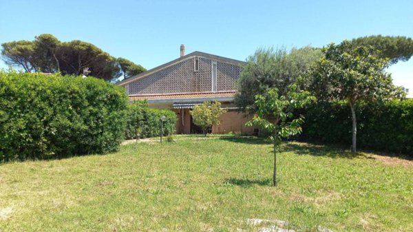 casa indipendente in vendita a Roma in zona La Giustiniana