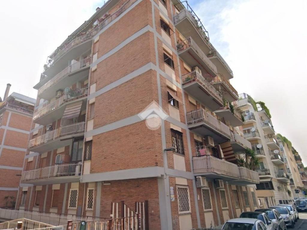 appartamento in vendita a Roma in zona Della Vittoria