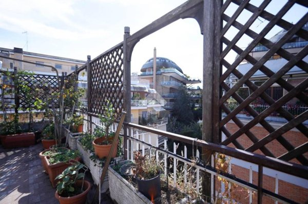 appartamento in vendita a Roma in zona Della Vittoria