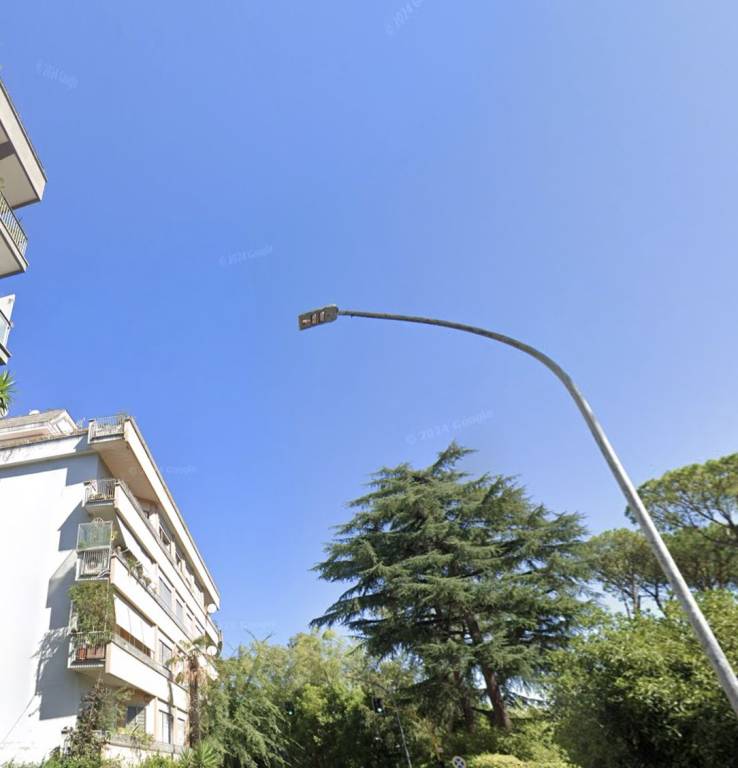 appartamento in vendita a Roma in zona Della Vittoria