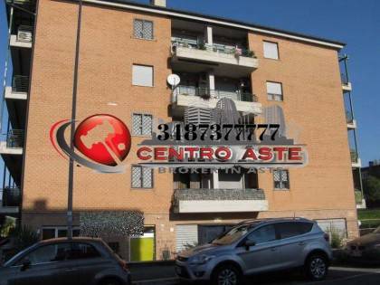 appartamento in vendita a Roma in zona Castelverde