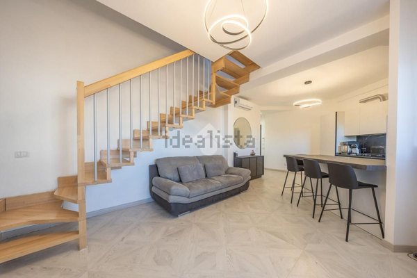 appartamento in vendita a Roma in zona Lunghezza