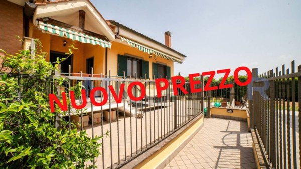 casa indipendente in vendita a Roma in zona Spregamore