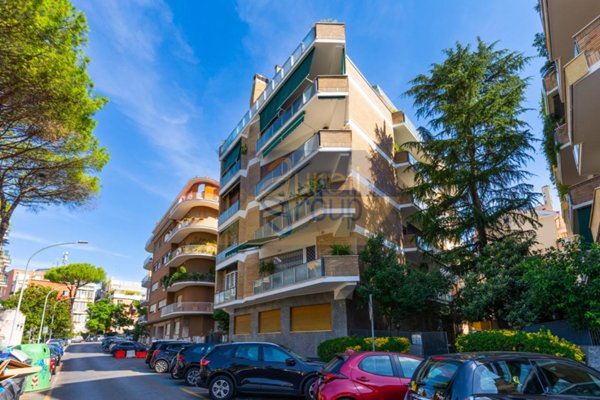 appartamento in vendita a Roma in zona Parioli