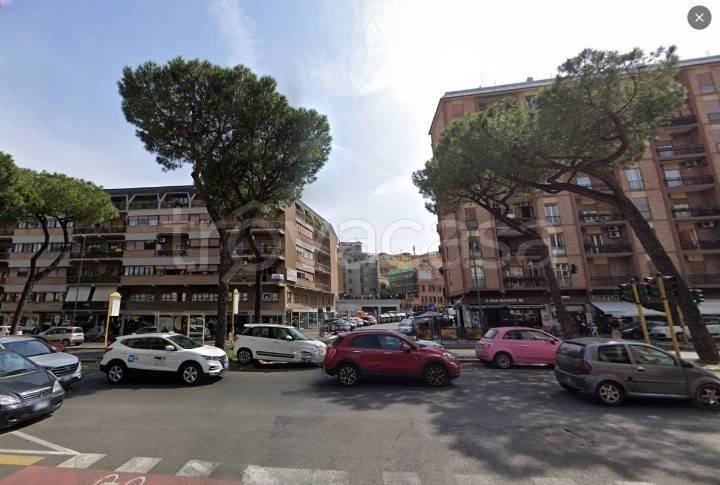 locale di sgombero in vendita a Roma in zona Aurelio