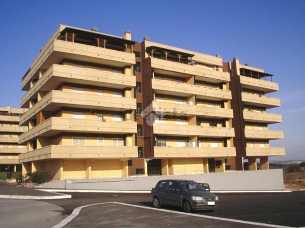appartamento in vendita a Roma in zona Ponte di Nona