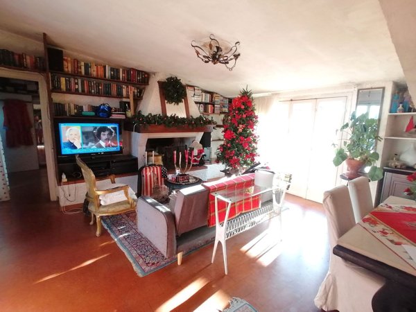 appartamento in vendita a Roma in zona Tor Bella Monaca